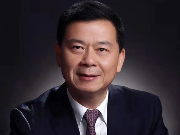 广汽集团曾庆洪： 传奇的车轮仍会滚滚向前